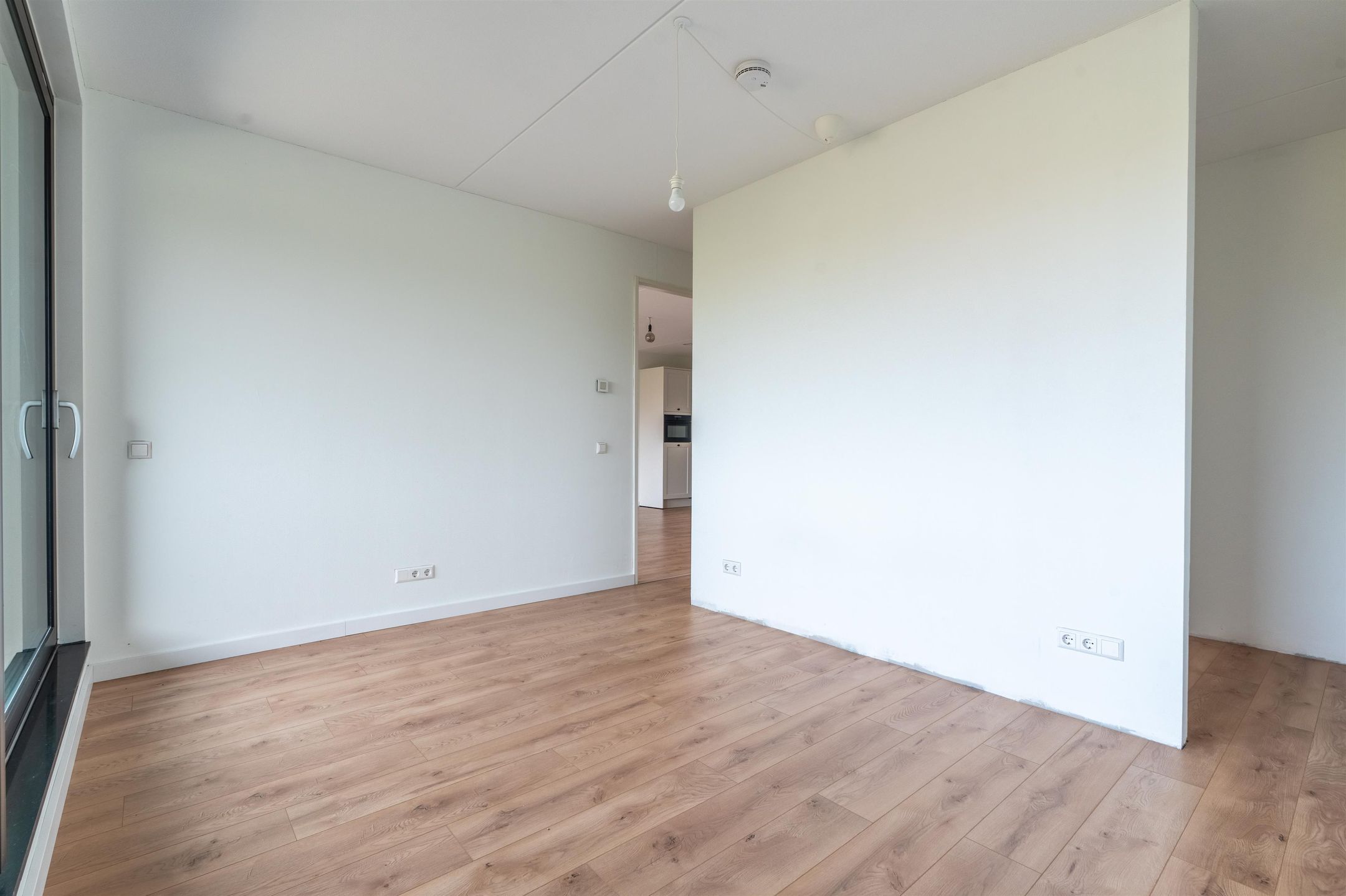 Photo 36 of Vincent van den Heuvellaan 37