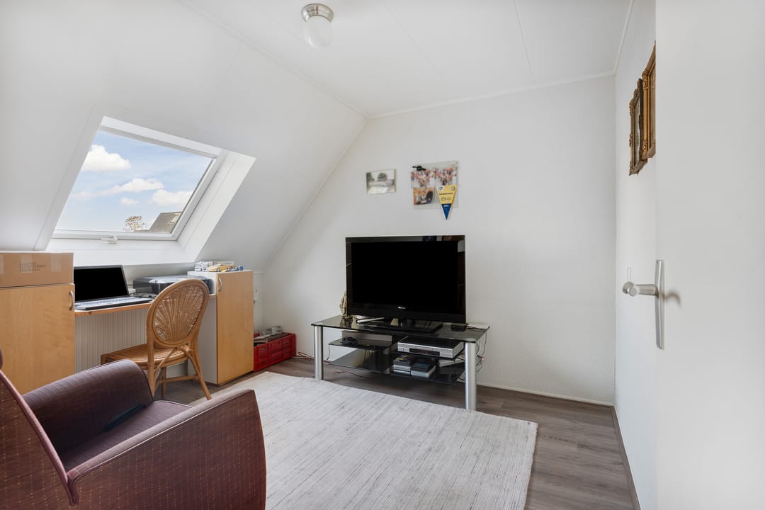 Photo 23 of Schoutstraat 88
