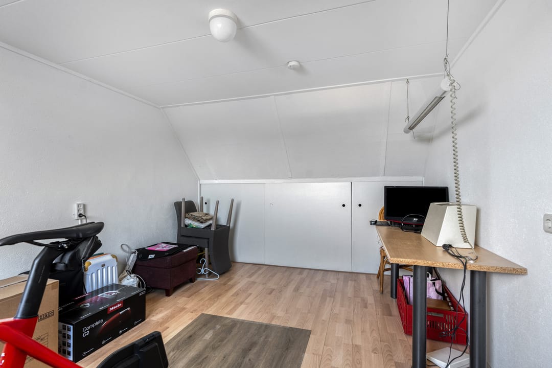 Photo 32 of Schoutstraat 88