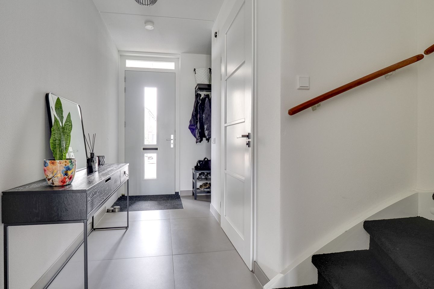 Photo 19 of Theo van Doesburgstraat 58