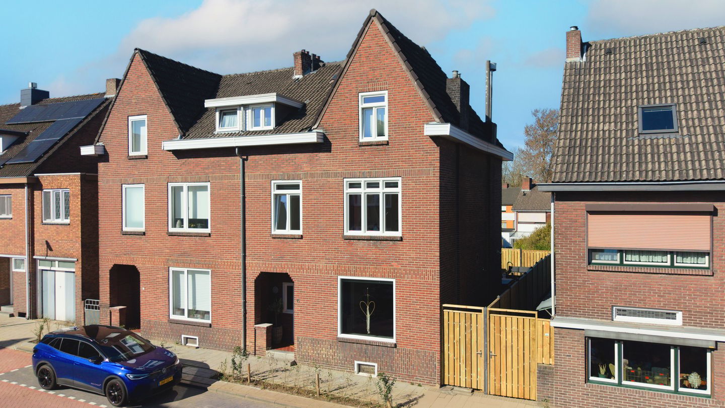 Foto 1 van Mirbachstraat 15