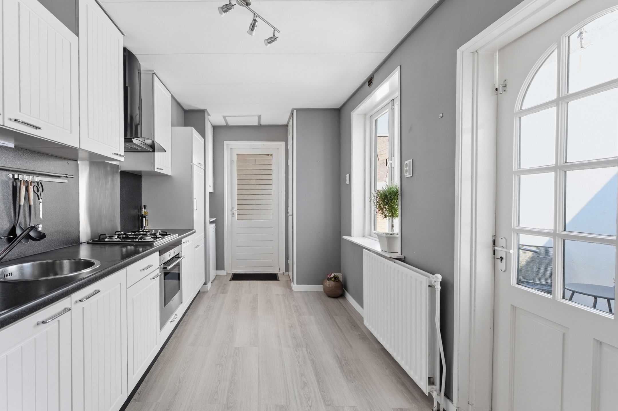 Photo 12 of Glacisstraat 103