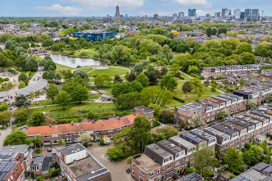 Photo 47 of Van Swindenstraat 106