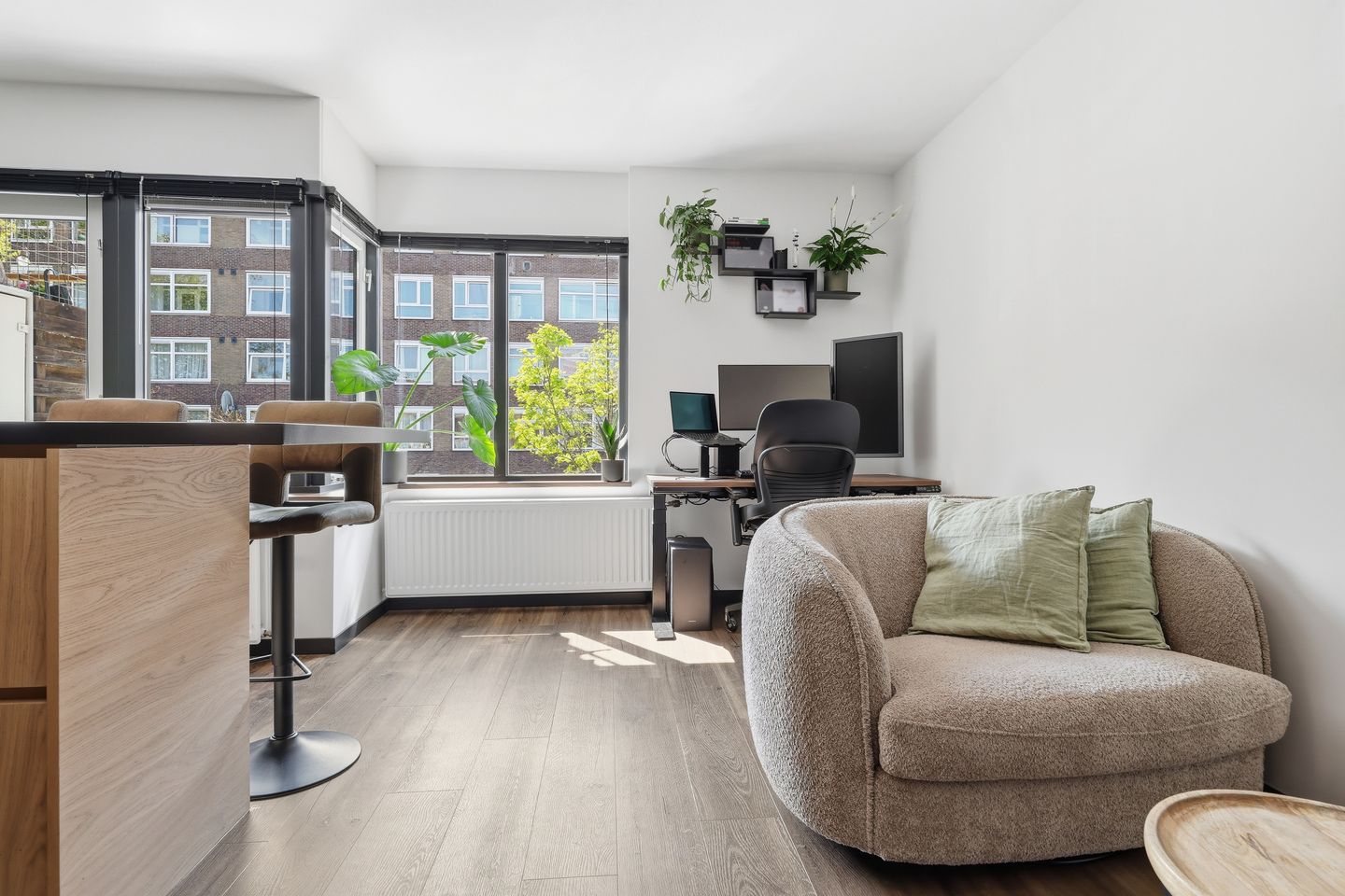 Photo 10 of van Borsselestraat 39