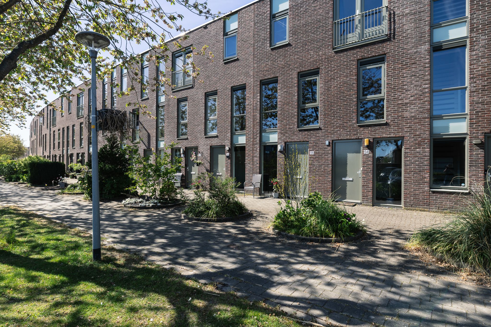 Photo 24 of Renoirstraat 58