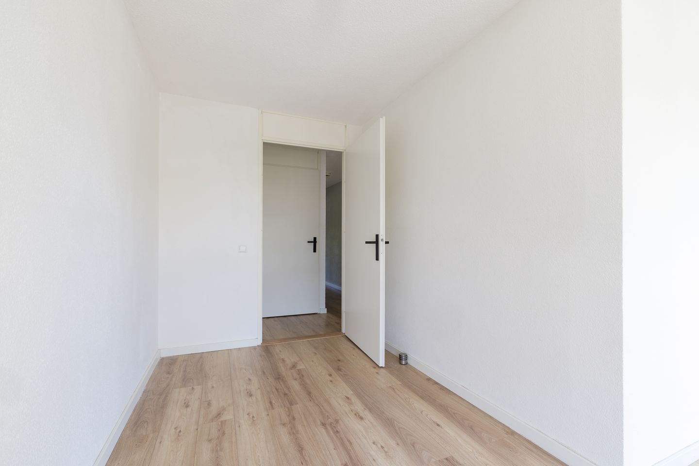 Photo 20 of Renoirstraat 58