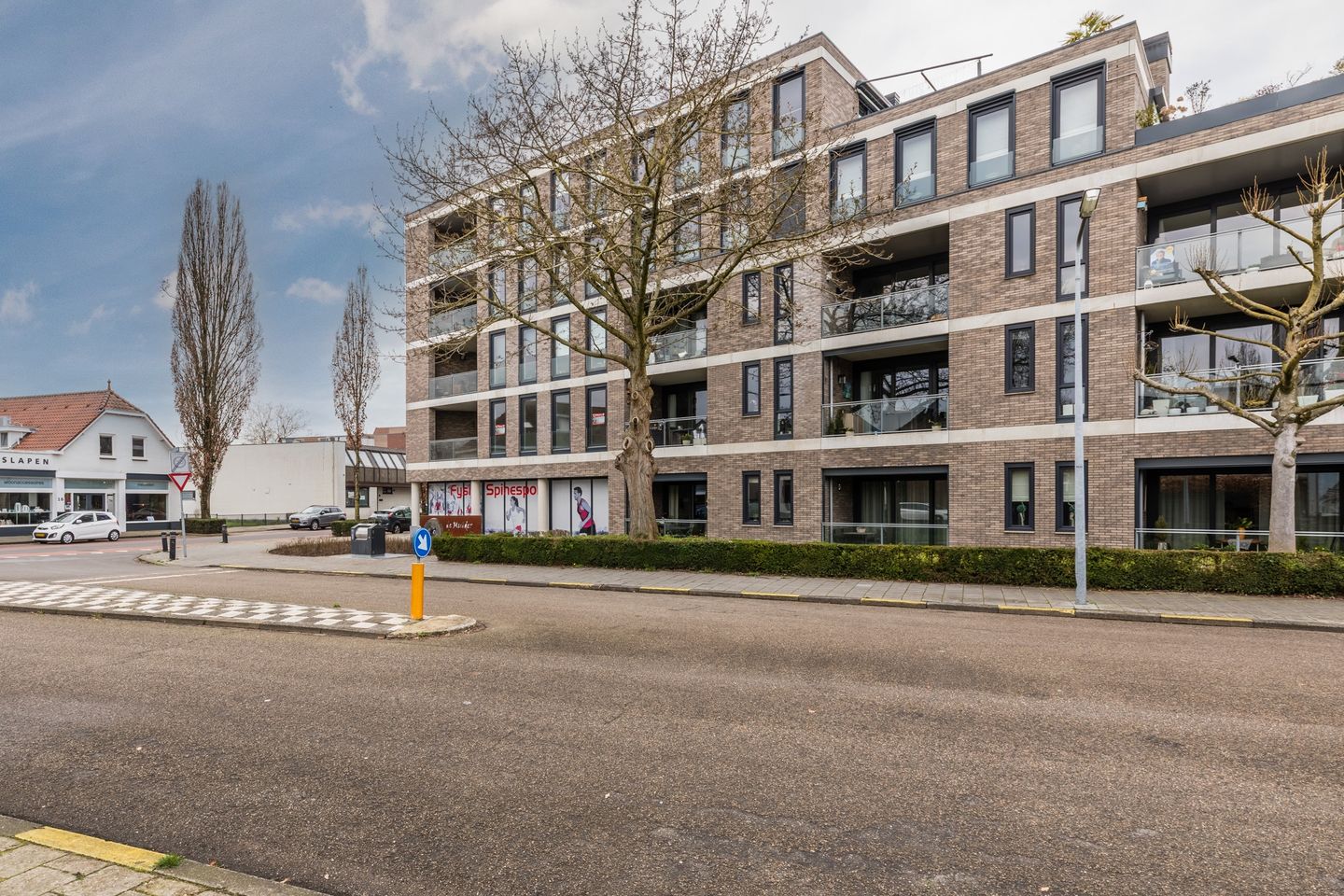 Photo 4 of Roermondseweg 21-E2