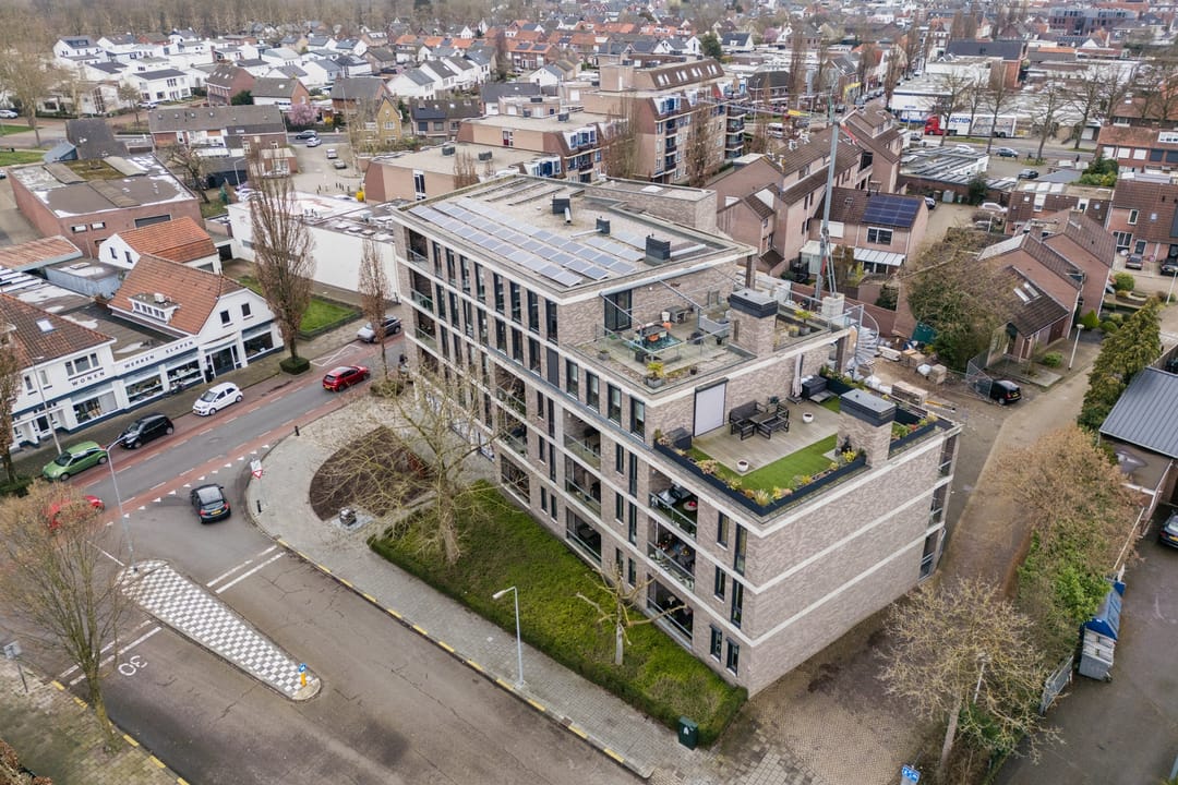 Photo 37 of Roermondseweg 21-E2