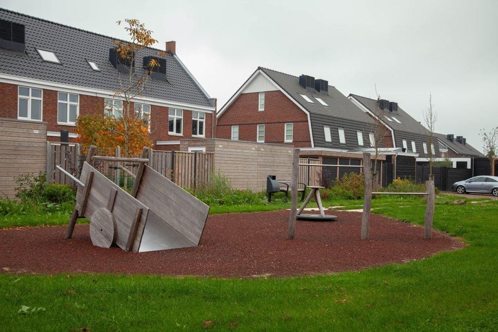 Foto 32 van Dijk 25