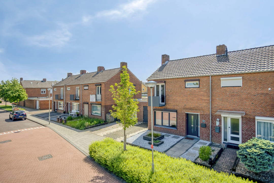 Foto 43 van St.Medardusstraat 12