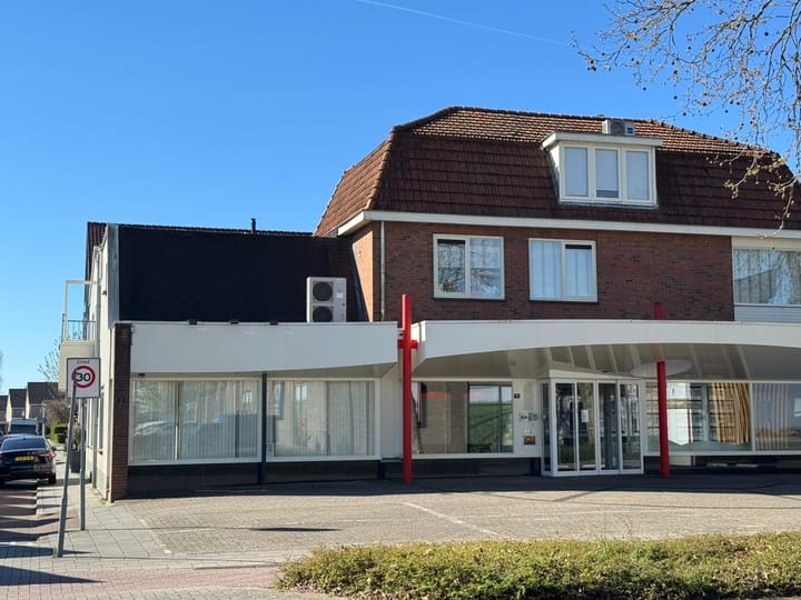 Grotestraat 11