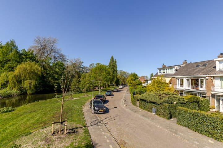 Photo 2 of Van Ballegooijsingel 56