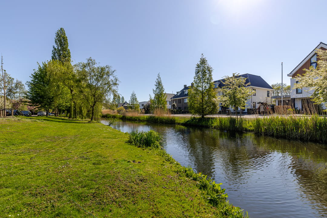 Photo 56 of Van Ballegooijsingel 56