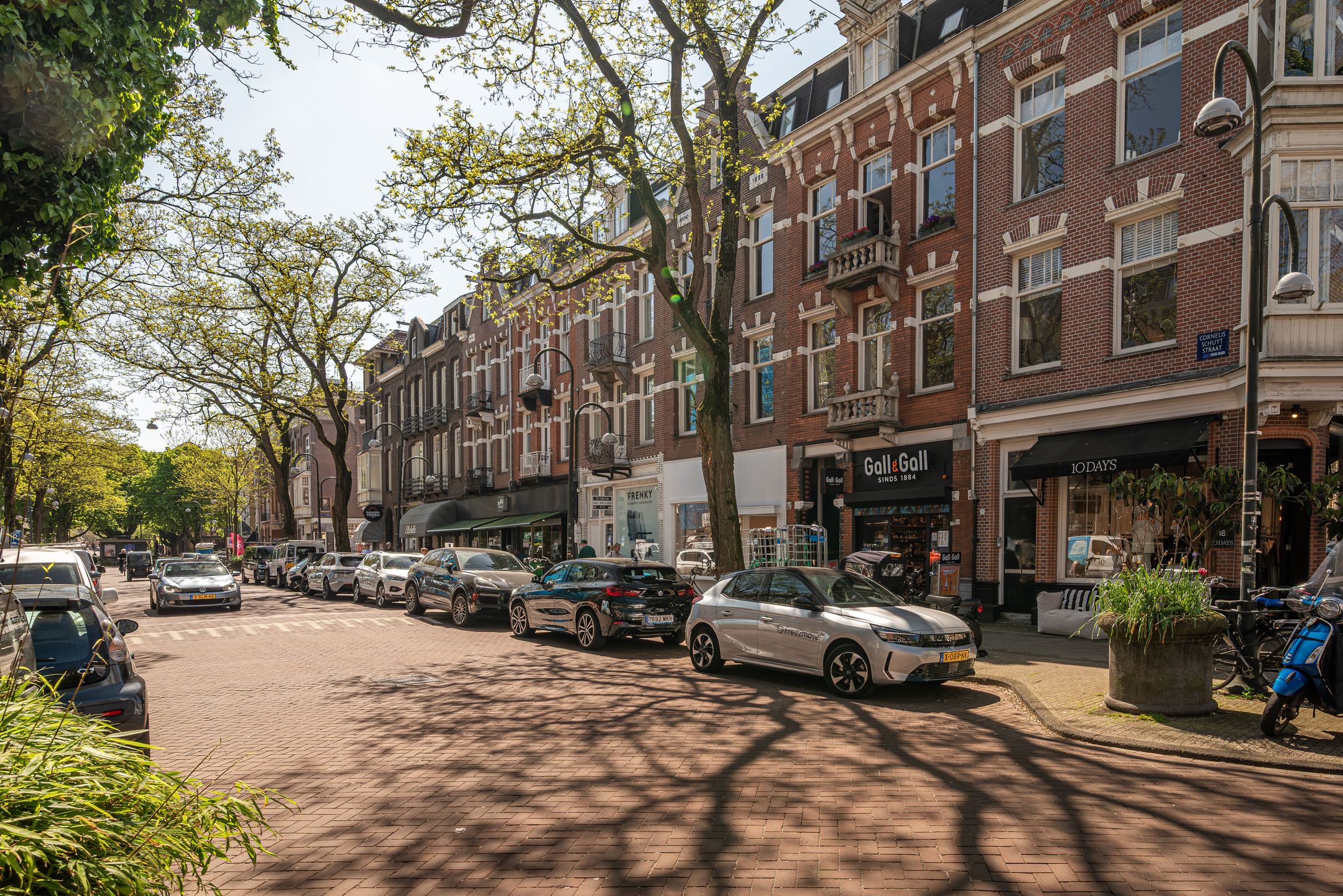 Foto 36 van Cornelis Schuytstraat 16-1