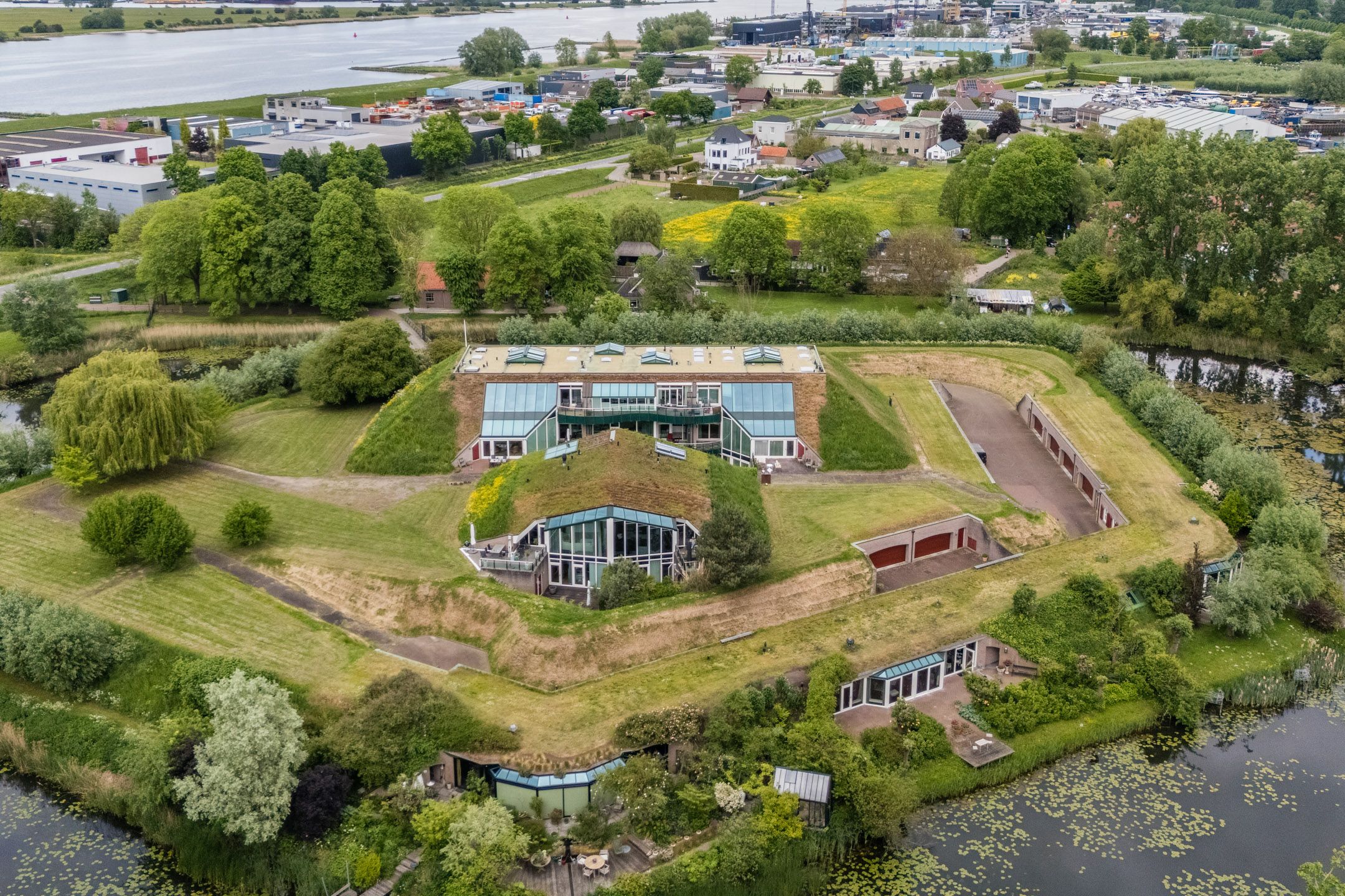 Photo 42 of Het Fort 3