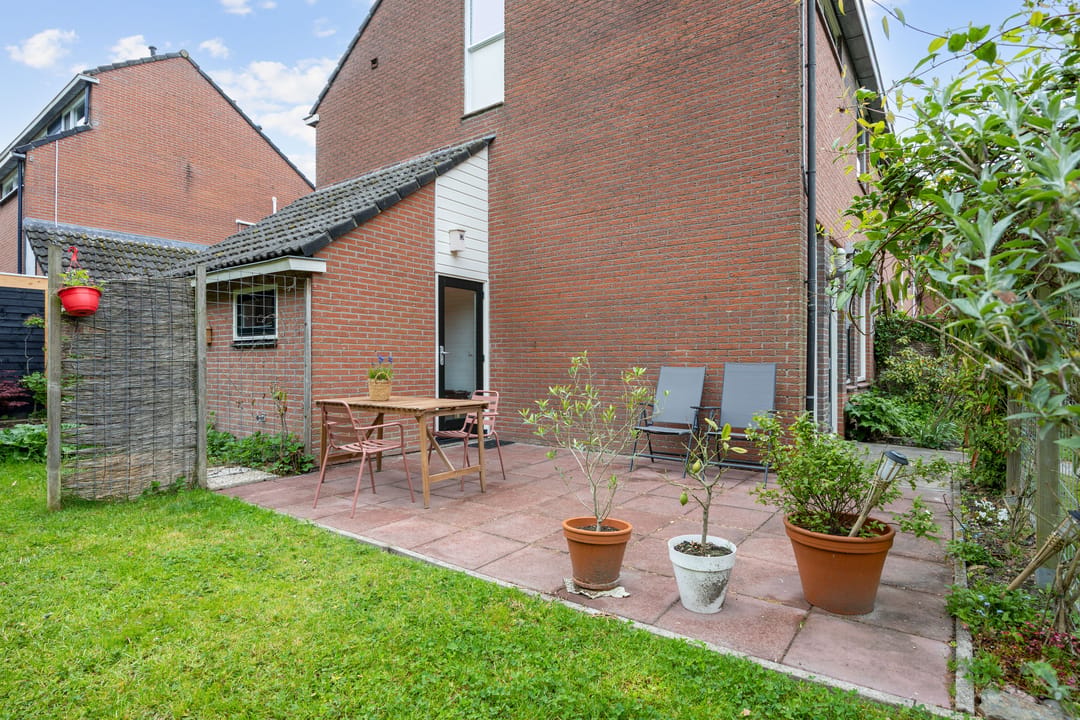 Photo 23 of Dr.M. Noordewierstraat 33