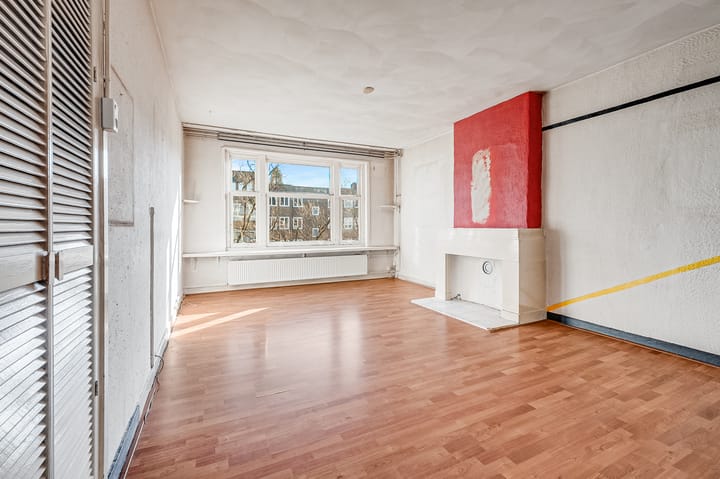 Photo 3 of Watteaustraat 22-3