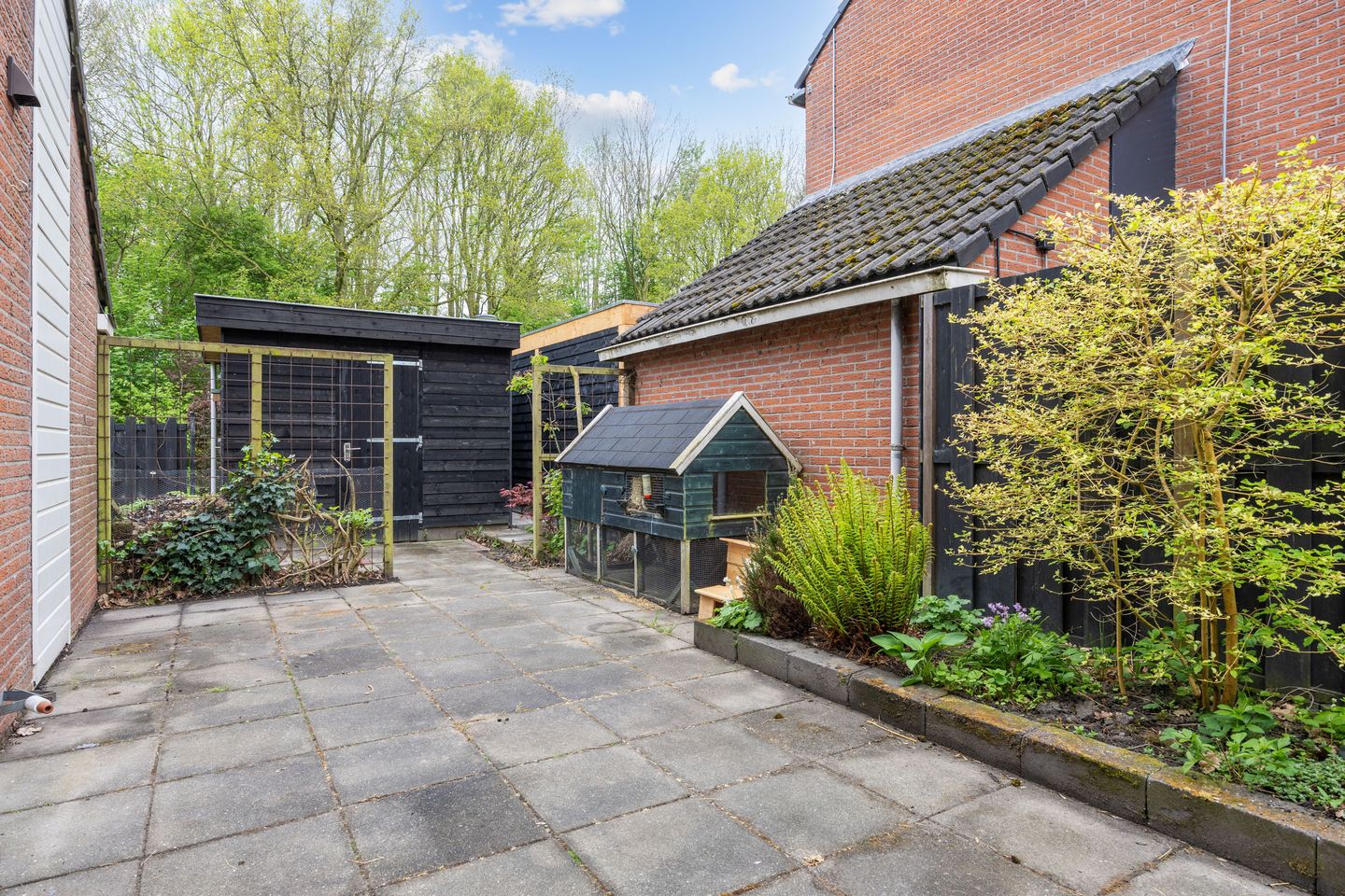Photo 25 of Dr.M. Noordewierstraat 33