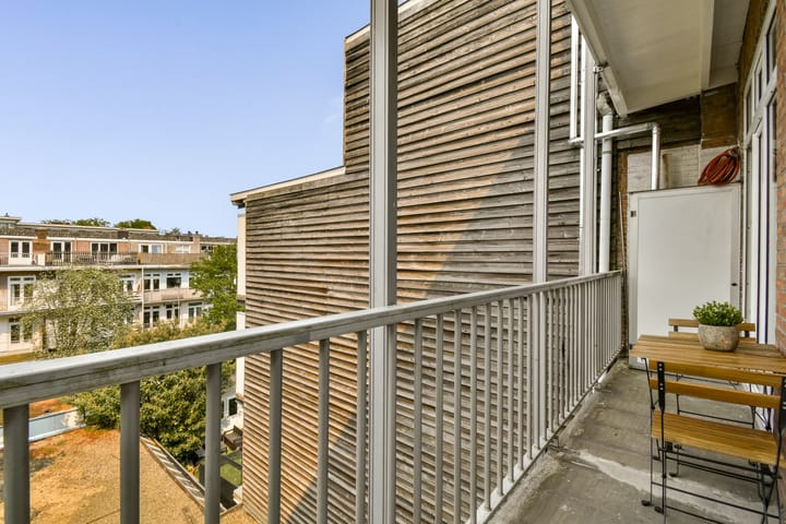 Appartement te koop: Bloys van Treslongstraat 52-3, Amsterdam