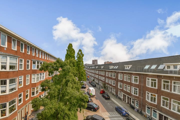 Appartement te koop: Bloys van Treslongstraat 52-3, Amsterdam