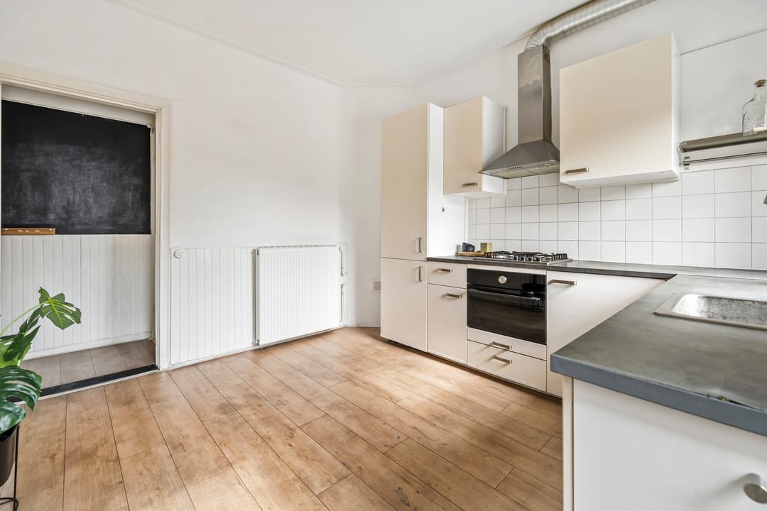 Photo 16 of 1e Oosterstraat 1-C