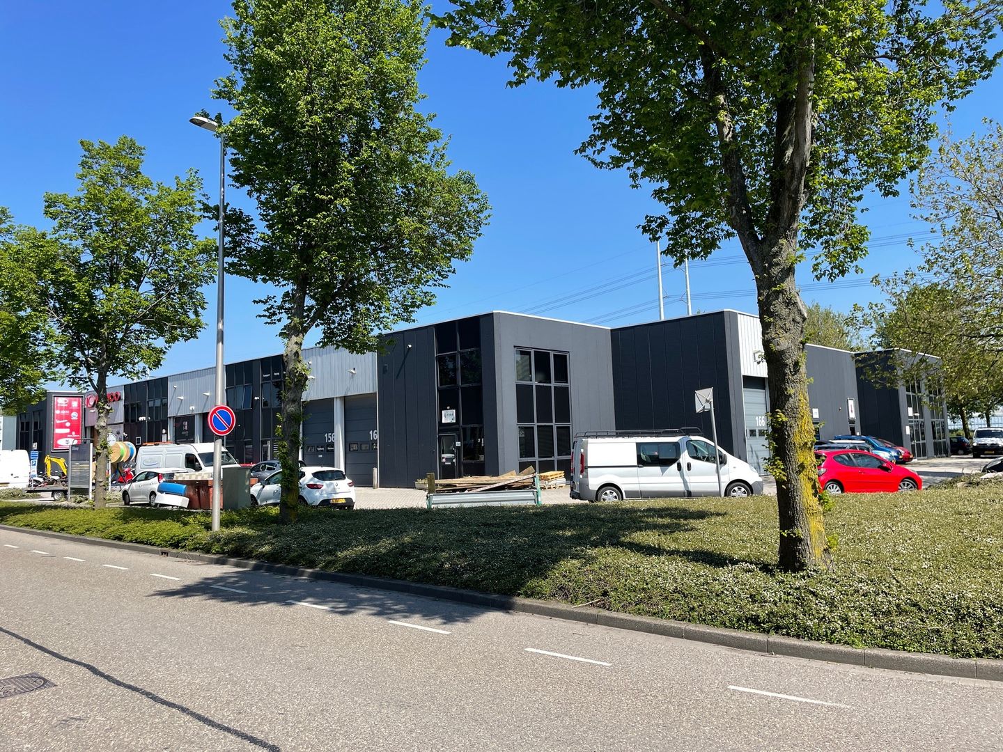 View photo 4 of Argonstraat 134