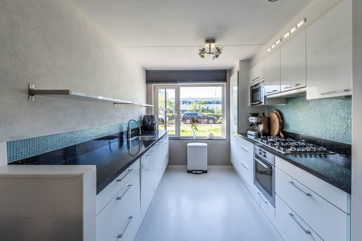 Tussenwoning te koop: Oudeweg 83A, Haarlem