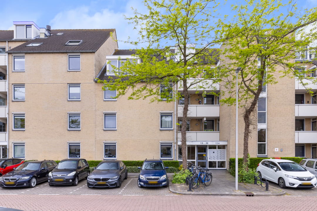 Photo 1 of Zeeltstraat 31