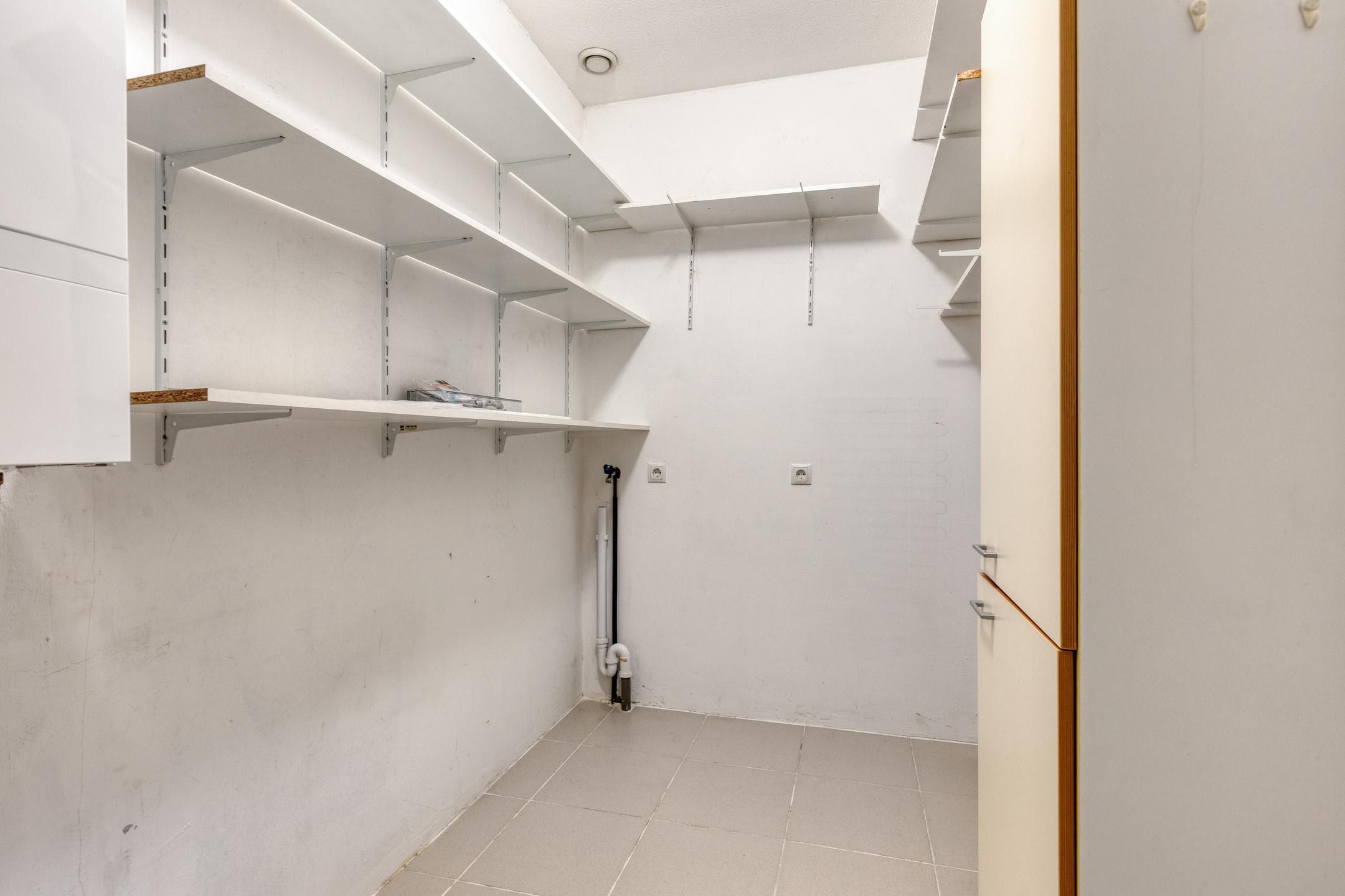 Photo 18 of Ds Theodor Fliednerstraat 153