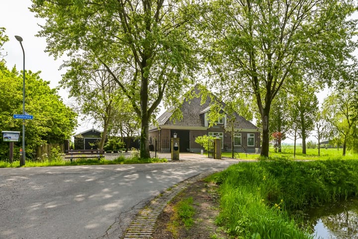 Foto 4 van Middelweg 14