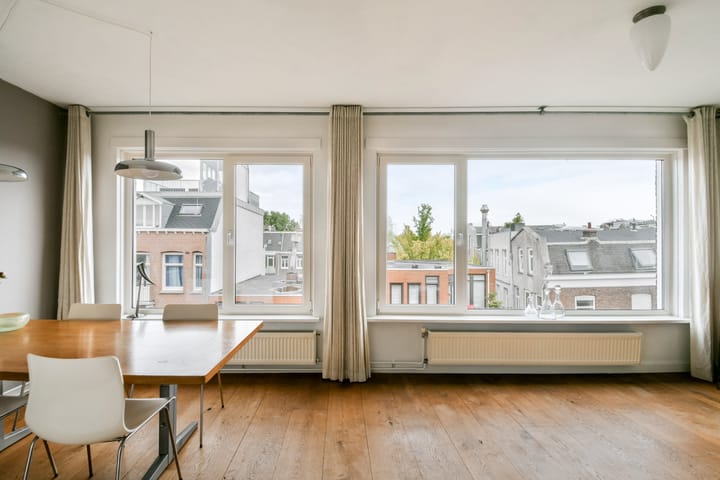 Foto 4 van Derde Schinkelstraat 3-4