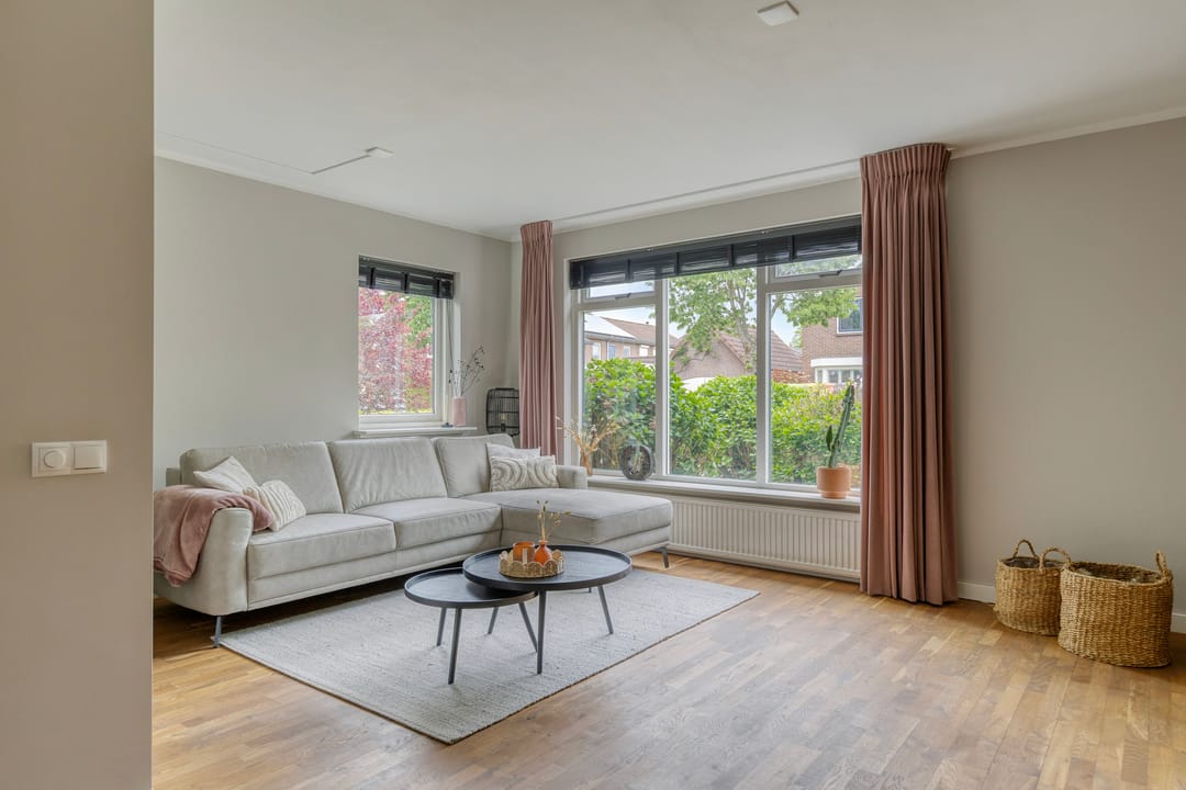 Photo 7 of Prins Bernhardstraat 27