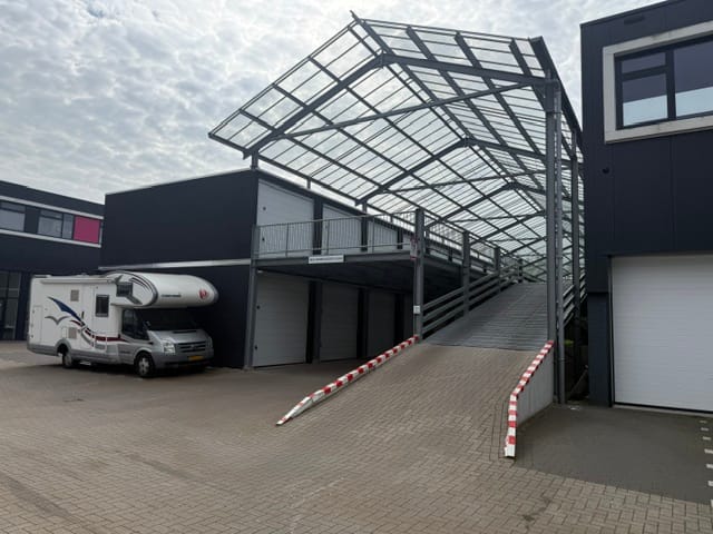 Bekijk foto 1 van Vlielandseweg 20-a