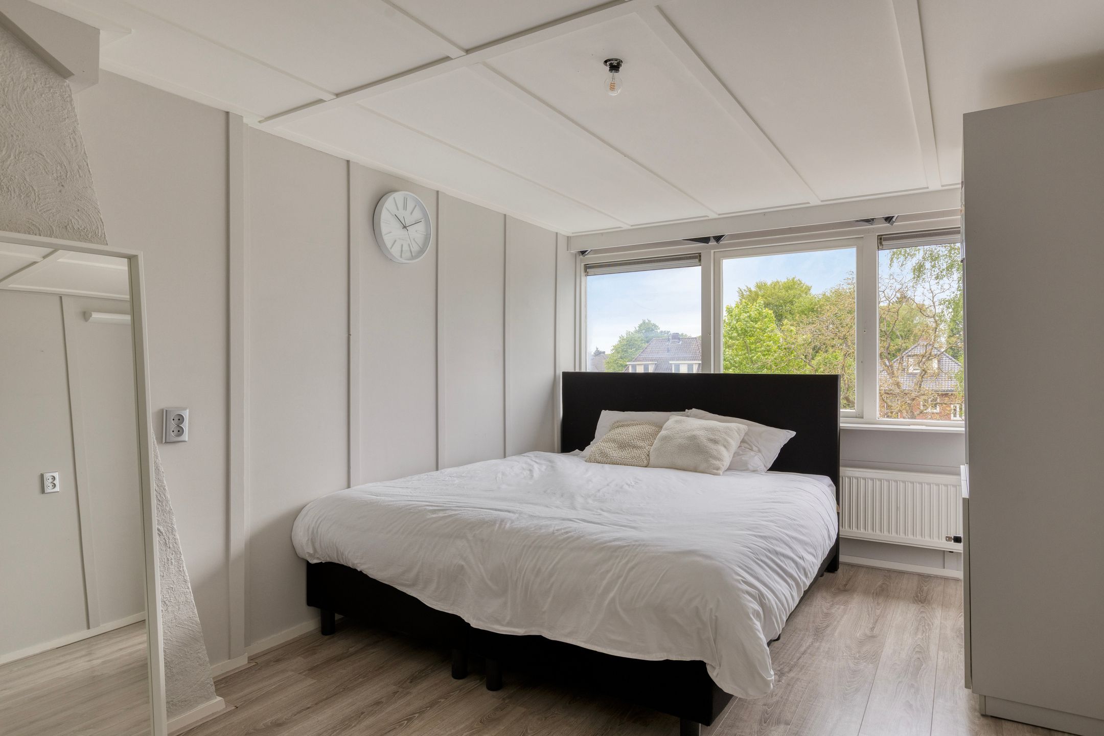 Photo 33 of Prins Bernhardstraat 27