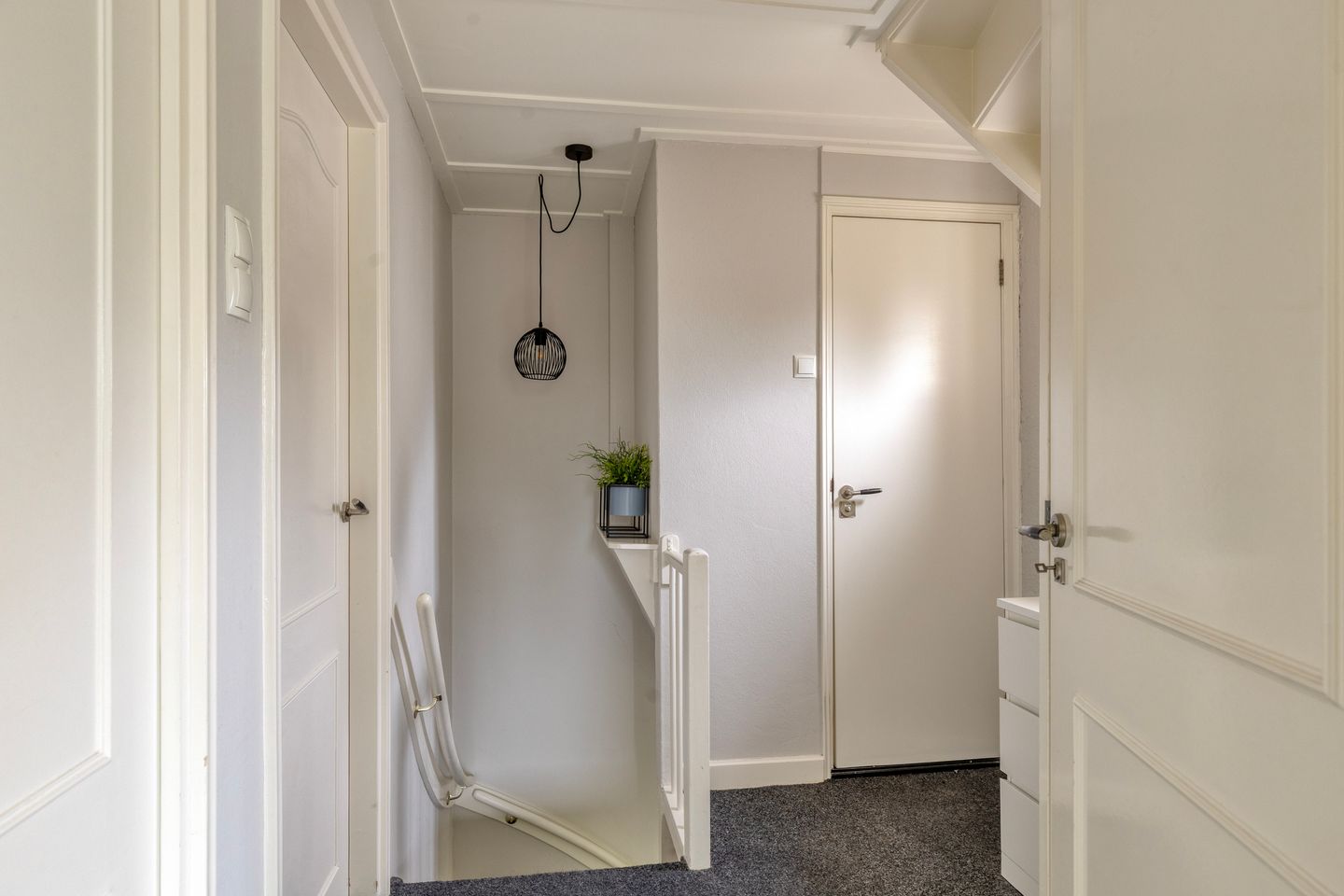 Photo 20 of Prins Bernhardstraat 27