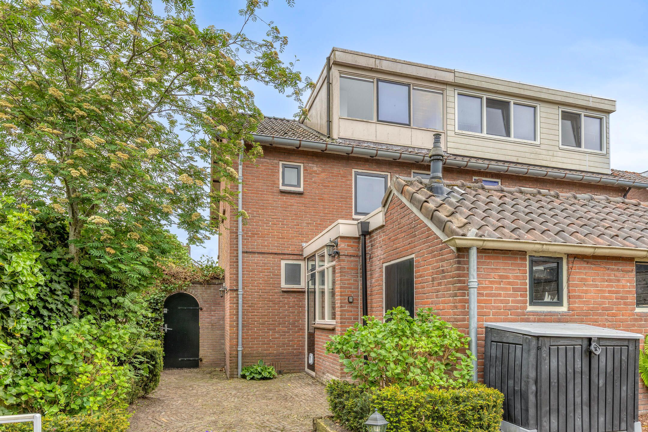 Photo 42 of Prins Bernhardstraat 27