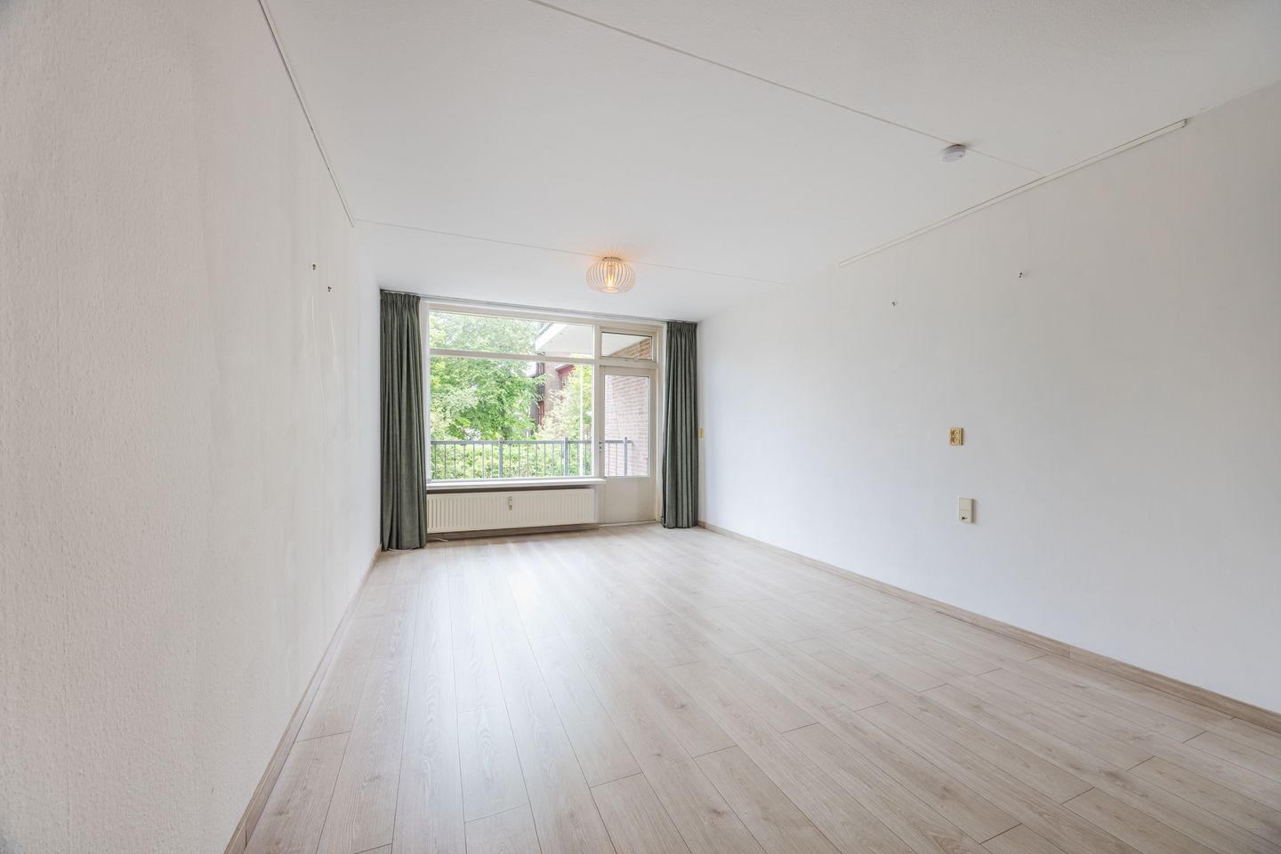 Photo 10 of Hasebroekstraat 9