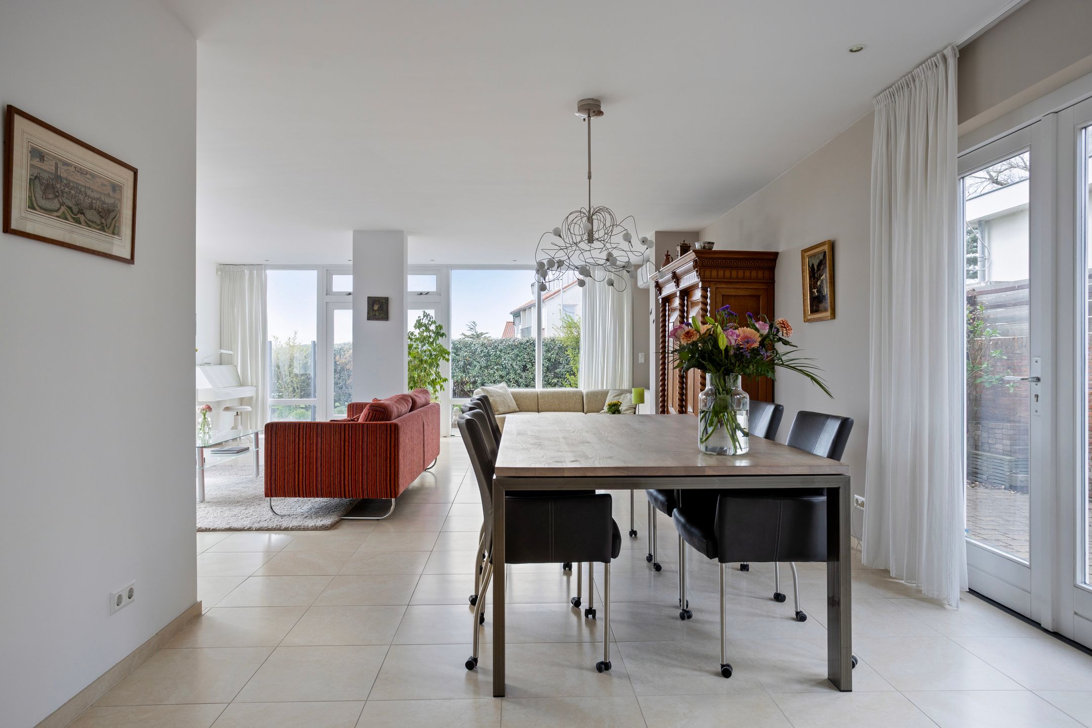 Photo 18 of Cort van der Lindenstraat 26