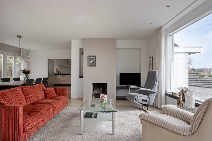 Hoekwoning te koop: Cort van der Lindenstraat 26, Zandvoort