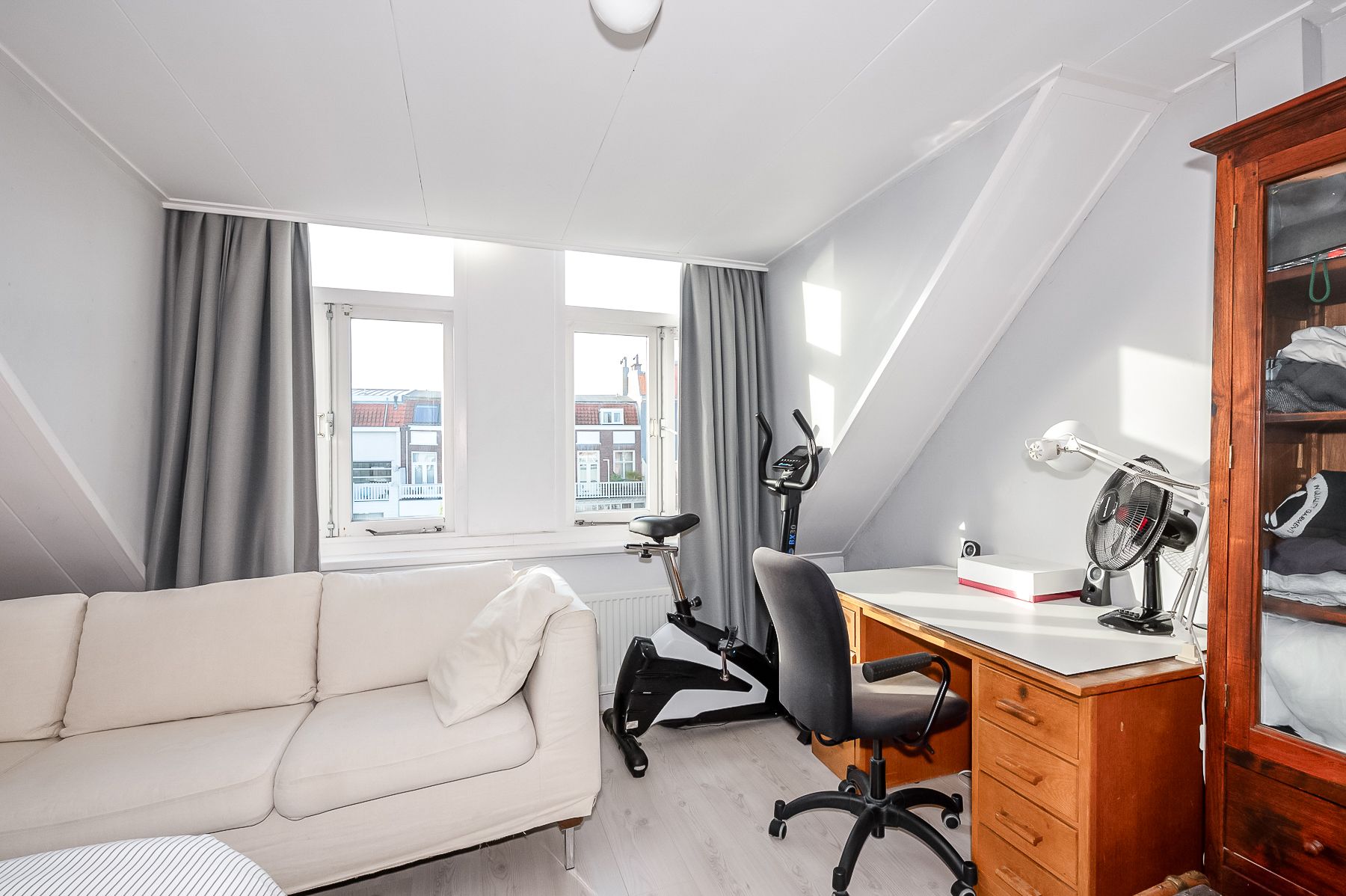 Photo 39 of De Ruijterstraat 68