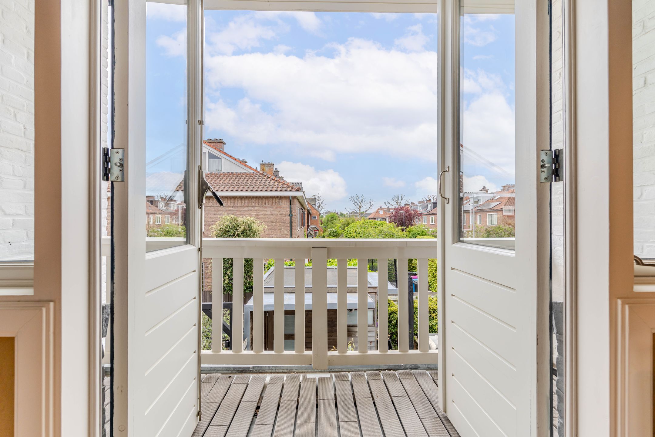 Characterful 1930s Corner House in Damsigt with Sunny Garden — 33