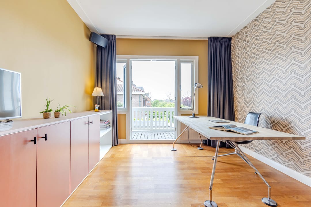Characterful 1930s Corner House in Damsigt with Sunny Garden — 31
