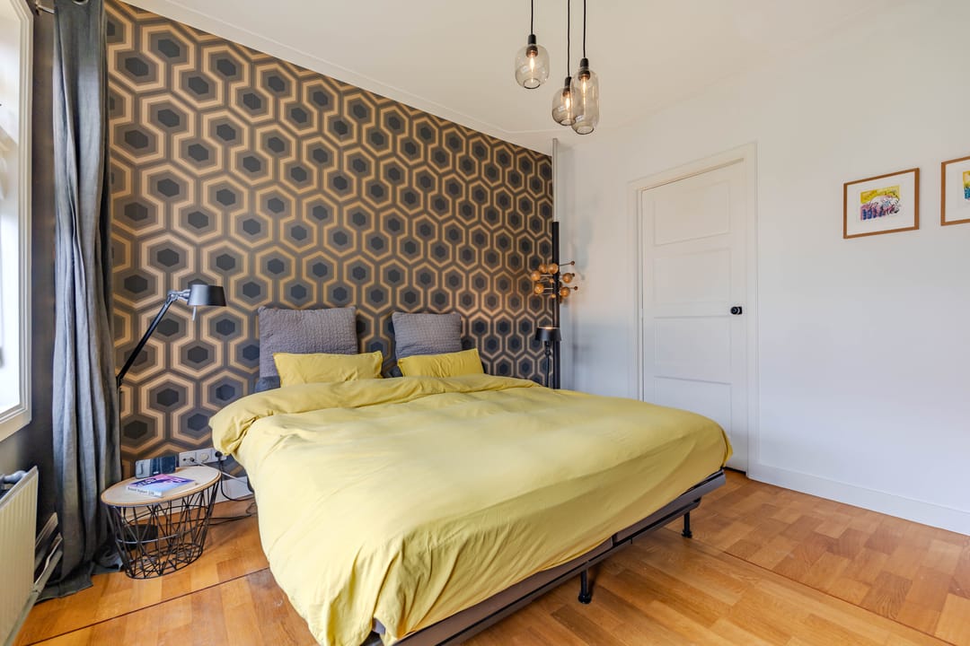 Characterful 1930s Corner House in Damsigt with Sunny Garden — 28