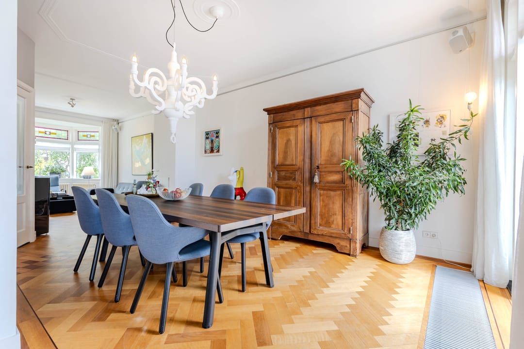 Characterful 1930s Corner House in Damsigt with Sunny Garden — 13
