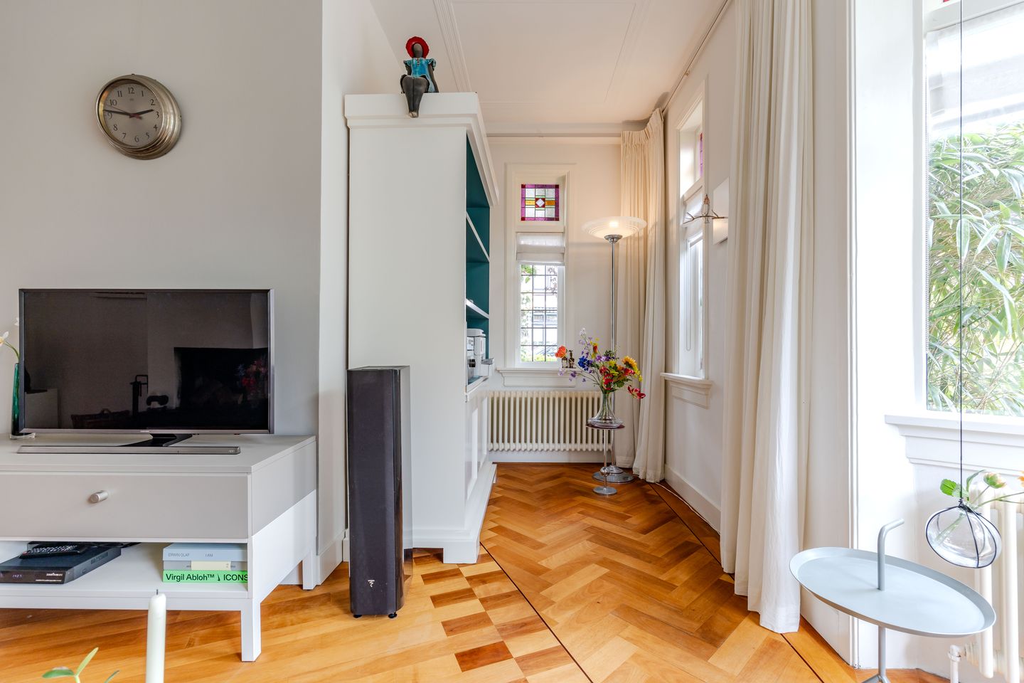 Characterful 1930s Corner House in Damsigt with Sunny Garden — 19