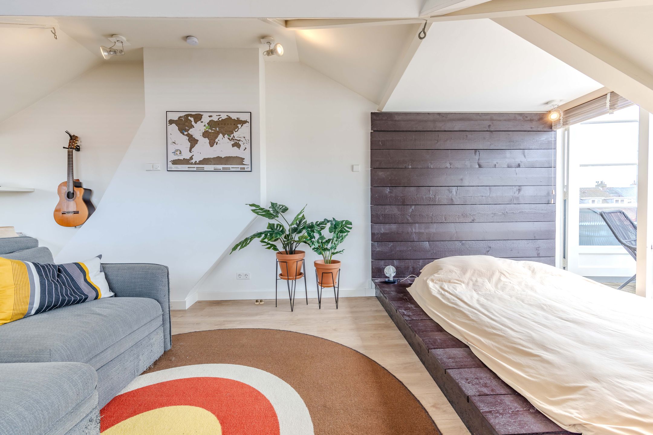 Characterful 1930s Corner House in Damsigt with Sunny Garden — 45
