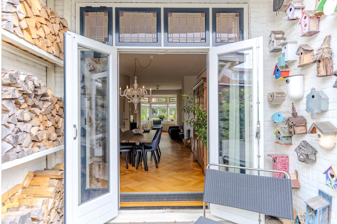 Characterful 1930s Corner House in Damsigt with Sunny Garden — 52
