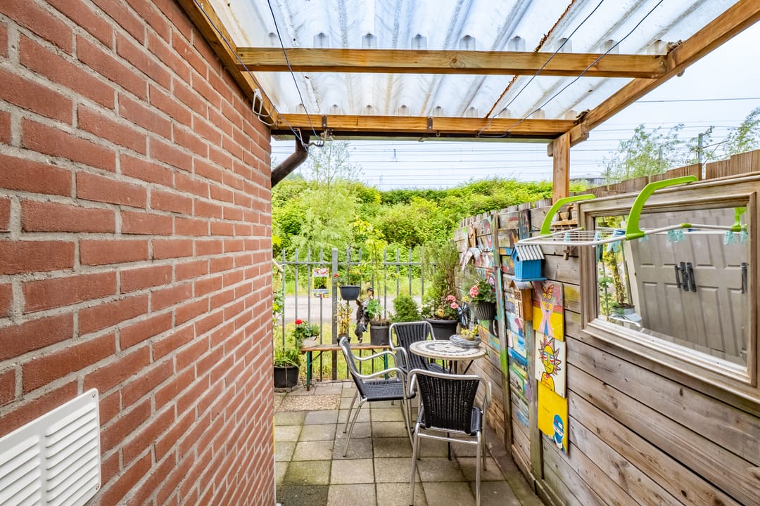 Photo 16 of Seringstraat 38