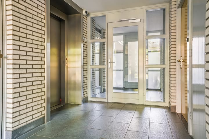 Foto 4 van Henriëtte Roland Holststraat 34