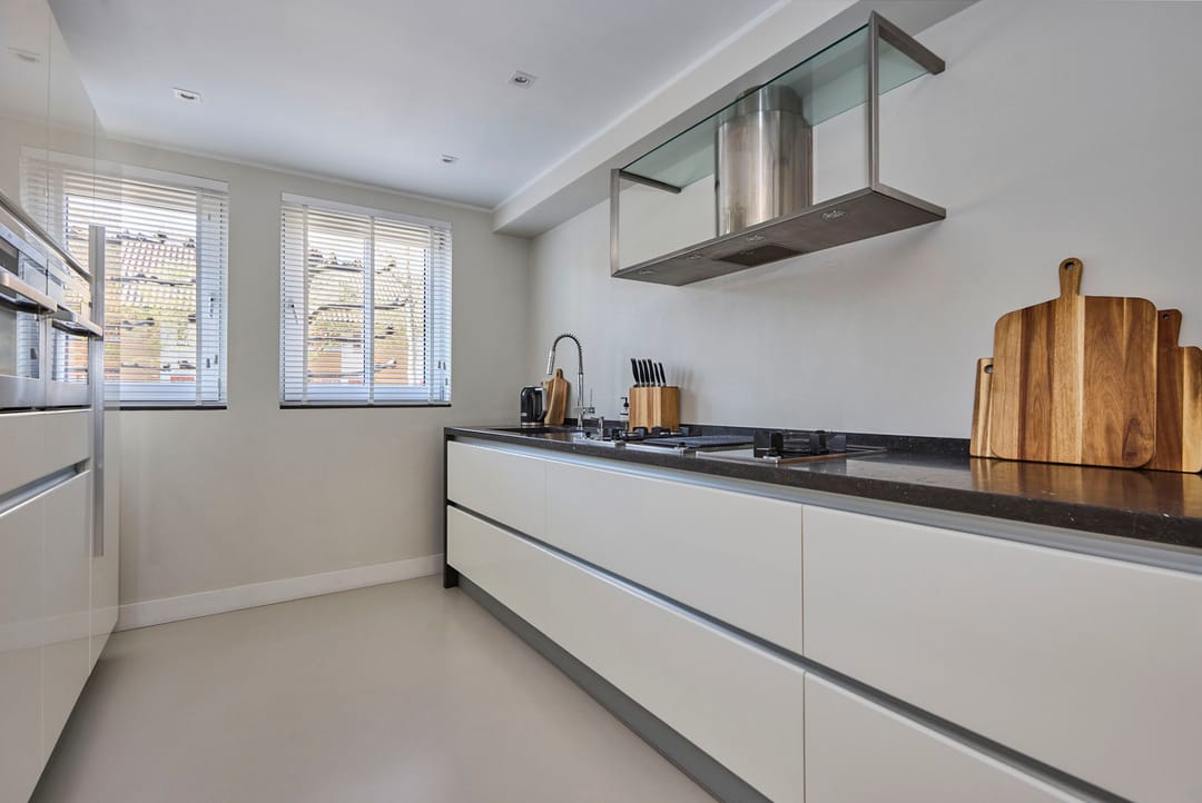 Spacious Extended Terraced Home with Wellness Bathroom and A+ Energy Label — 22